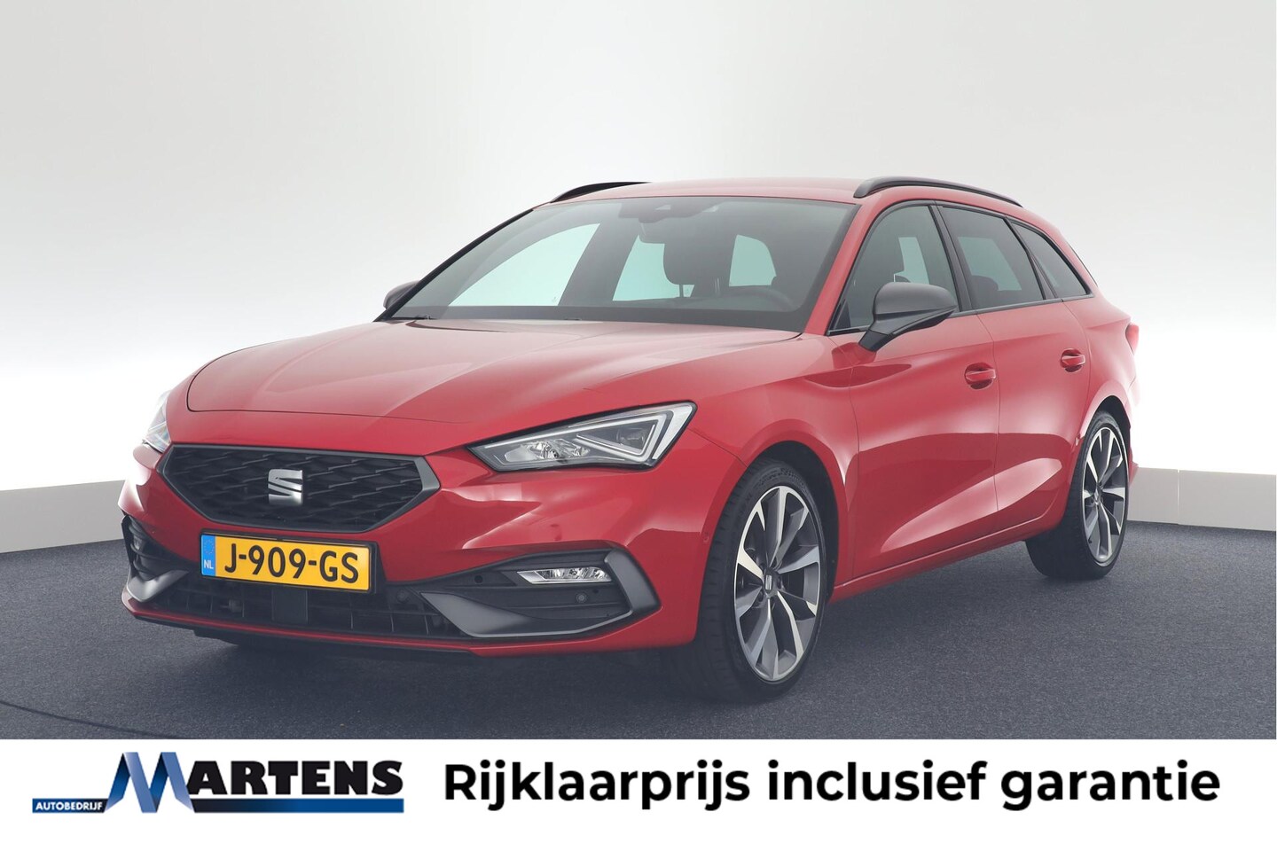 Seat Leon Sportstourer - 1.5 eTSI 150pk DSG FR Launch Edition Virtual Cockpit Led Navigatie - AutoWereld.nl