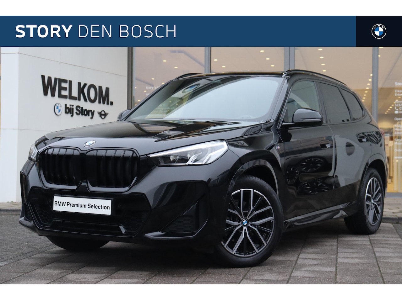 BMW X1 - sDrive18i M Sport Automaat / Trekhaak / Sportstoelen / M Adaptief onderstel / Head-Up / Pa - AutoWereld.nl