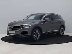 Volkswagen Touareg - 3.0 TSi eHybrid 4MOTION | PANO | 360° | ADAPTIVE | STOELVERW