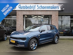 Lynk & Co 01 - 1.5 261PK 6.6Kwh LADEN 360-CAMERA PANO/SCHUIF INFINITY DAB NAVI CARPLAY STOELVERWARMING EL