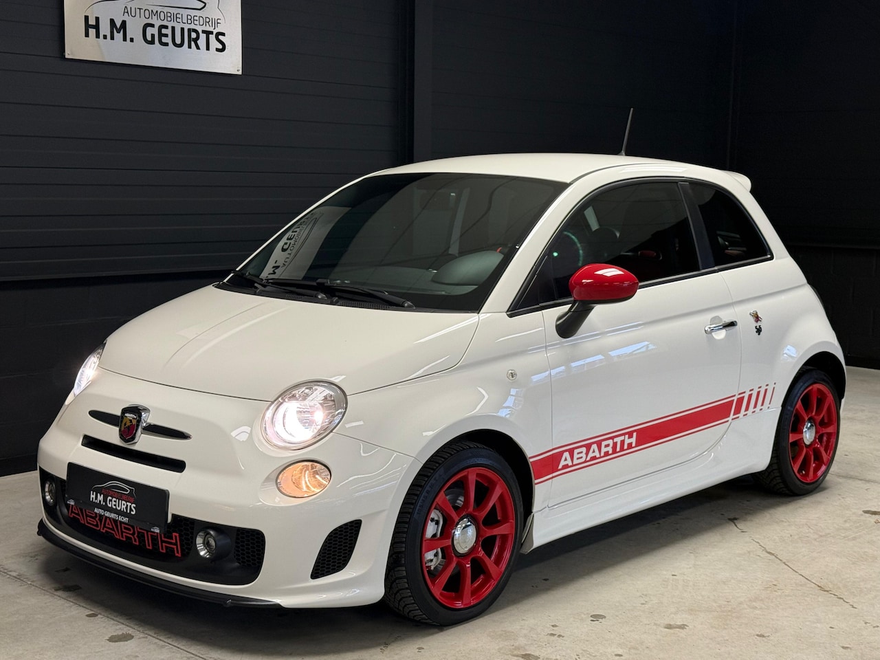 Fiat 500 Abarth - 1.4 T-Jet 595 Leder LM Velgen Airco Zeer Nette Schadevrije Auto! - AutoWereld.nl