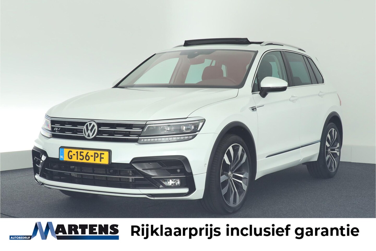 Volkswagen Tiguan - 1.5 TSI 150pk DSG ACT R-Line Highline Trekhaak Camera Leder Stoelverwarming Panoramadak Vi - AutoWereld.nl