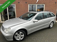 Mercedes-Benz C-klasse Combi - 200 K. Avantgarde NIEUWE APK / RIJDT GOED / SCHUIF.KANTELDAK