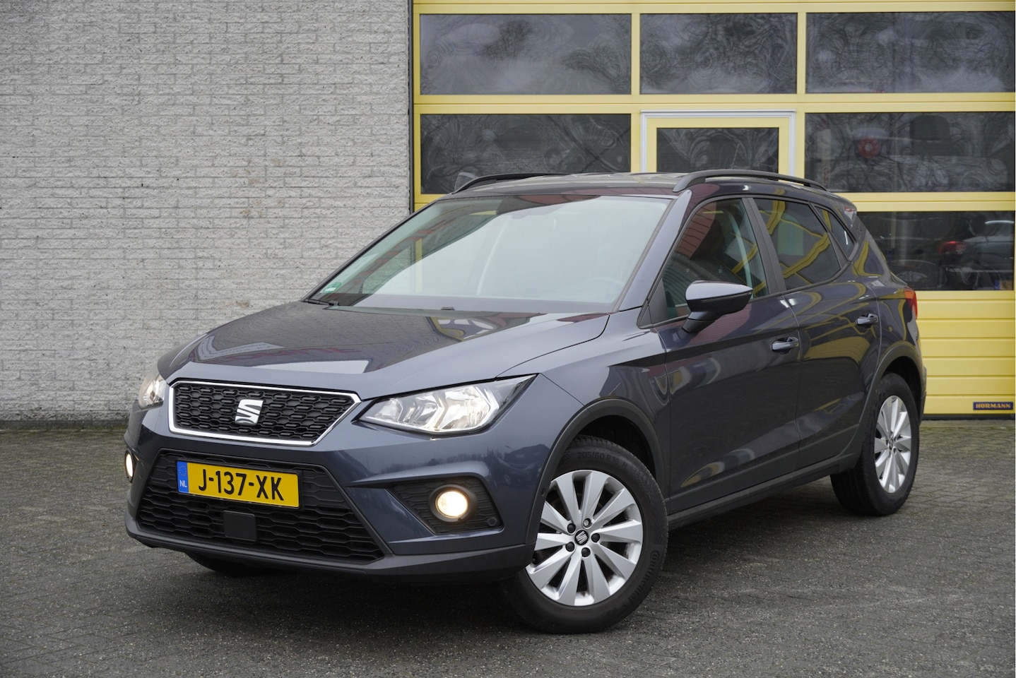 Seat Arona - 1.0 TSI Style Business Intense BJ2020 Lmv 16" | Pdc | Navi | Achteruitrijcamera | App-Conn - AutoWereld.nl