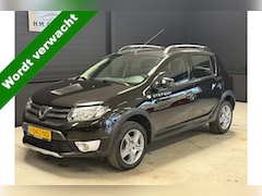 Dacia Sandero - 0.9 TCe Navi Airco Cruise Control Nette Auto