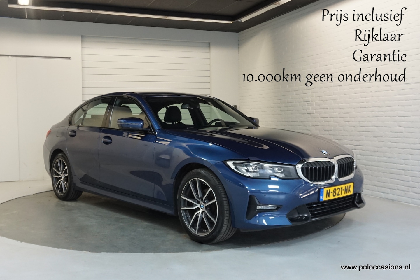 BMW 3-serie - 318i Carplay | Sportpakket | Half Leer | Dealerauto | LED | NAP - AutoWereld.nl