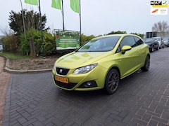 Seat Ibiza SC - 1.6 Style / Dealer onderhouden / Zeer netjes