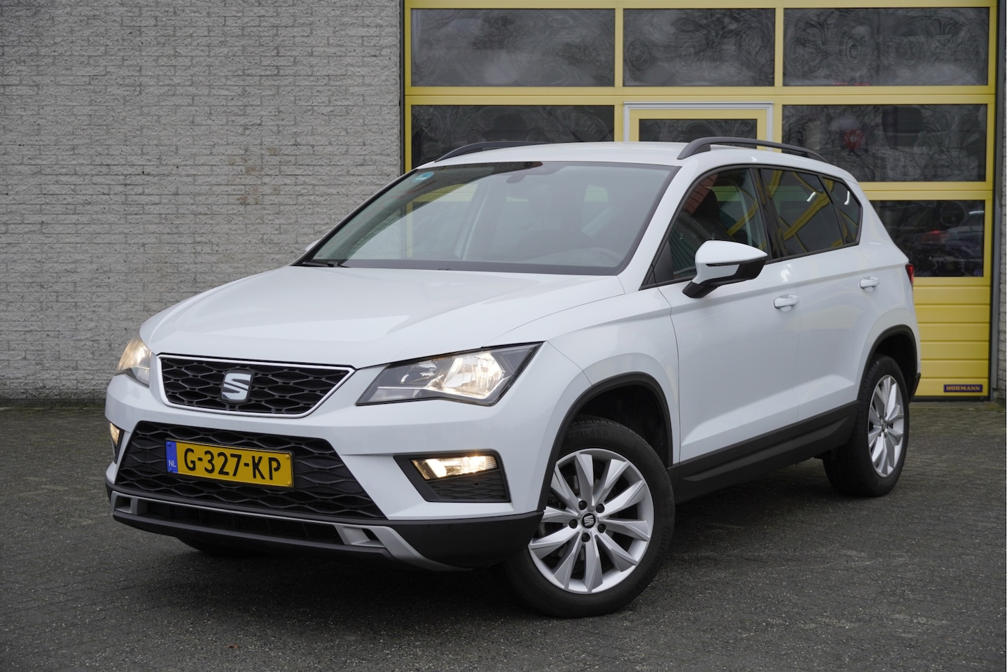 Seat Ateca - 1.5 TSI 150PK! Automaat Style BJ2019 Lmv 17" | Led | Pdc | Navi | Achteruitrijcamera | App - AutoWereld.nl