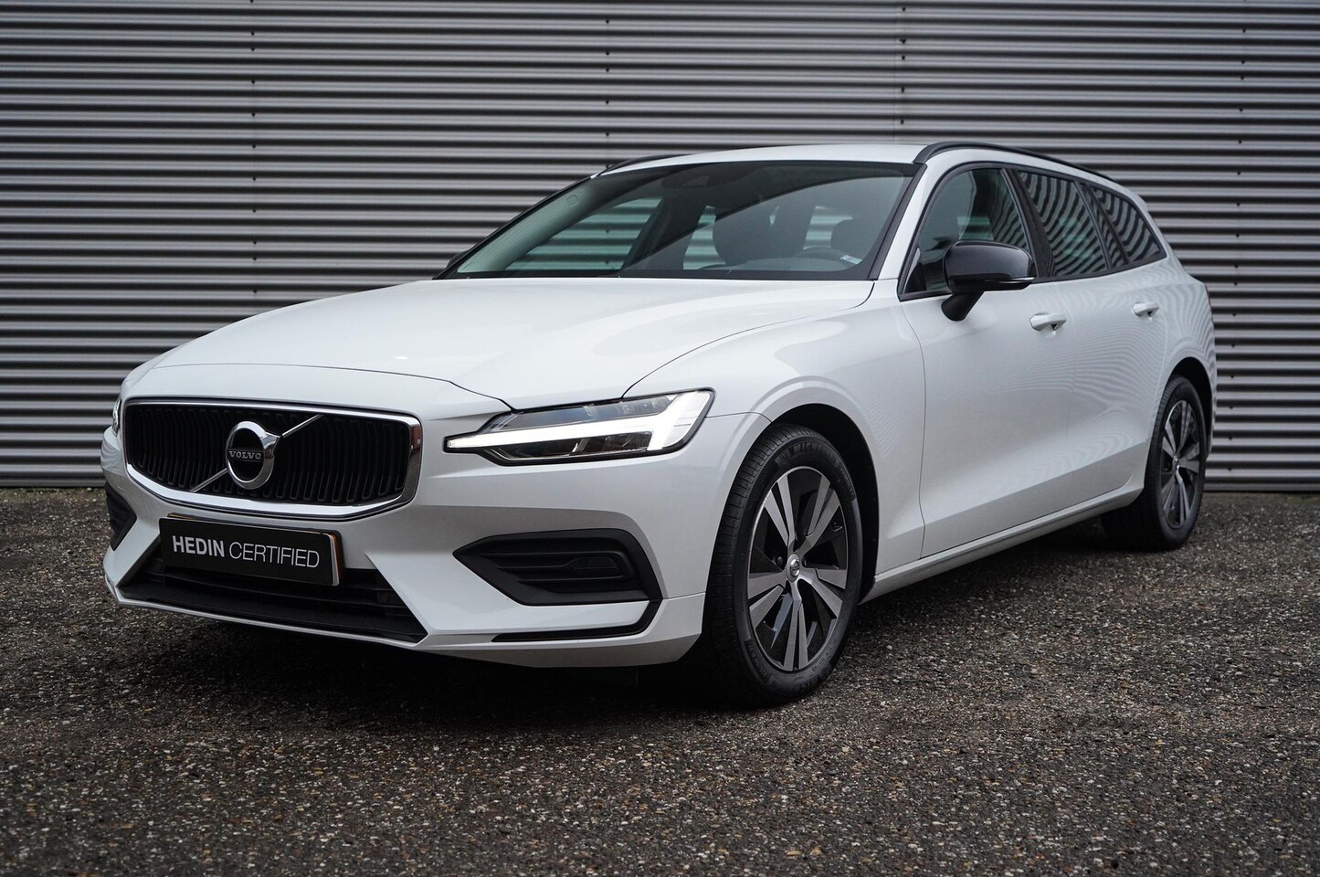 Volvo V60 - B3 Momentum Advantage | Adaptive Cruise | Stoel/Stuurwiel verwarming | Carplay | - AutoWereld.nl