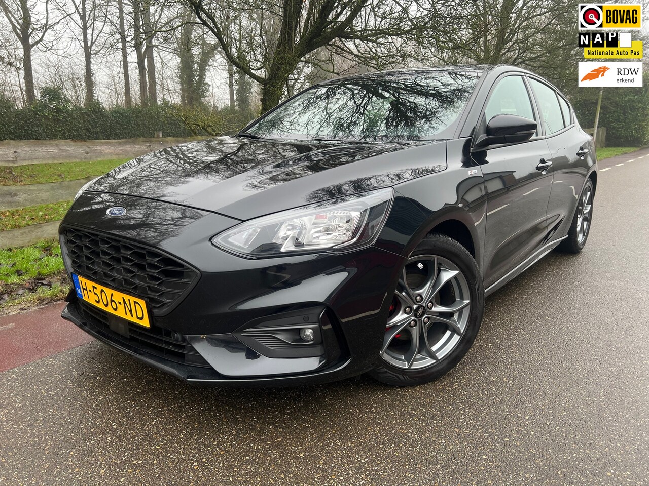 Ford Focus - 1.0 EcoBoost ST Line Business Navi PDC - AutoWereld.nl