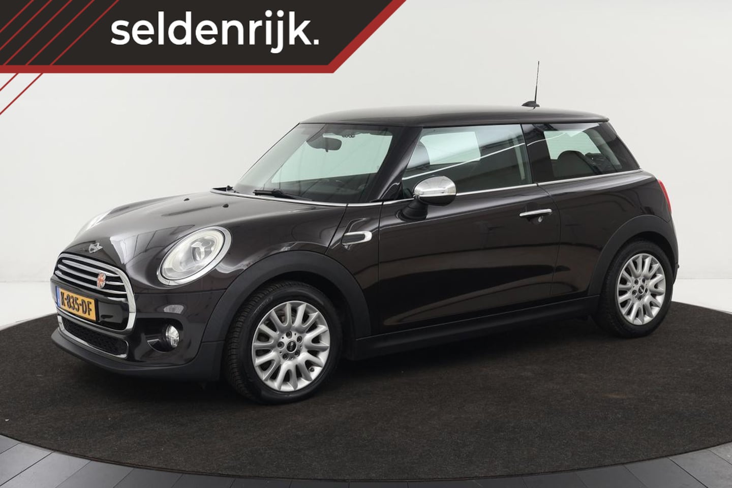 MINI Cooper - 1.5 Chili | Navigatie | Half leder | Climate control | PDC | Cruise control | Full LED | B - AutoWereld.nl