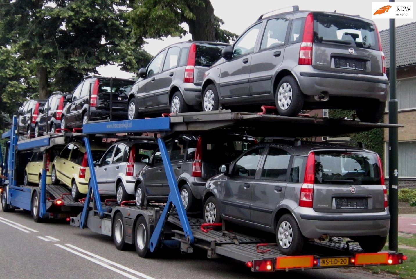 Fiat 500 - 1.2 "LOUNGE" - AUTOMAAT !! - PANODAK/AIRCO/BLUETOOTH/PARK. ASSIST/ETC - AutoWereld.nl