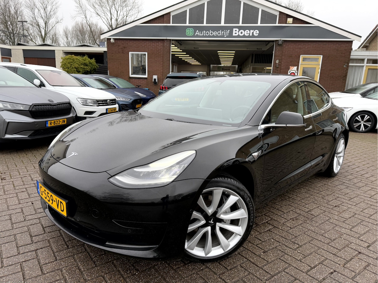 Tesla Model 3 - RWD Plus Trekhaak, 19'''Lmv, Camera - AutoWereld.nl