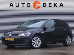 Volkswagen Golf - 1.0 TSI Connected Series Automaat *Navigatie*Parkeersens