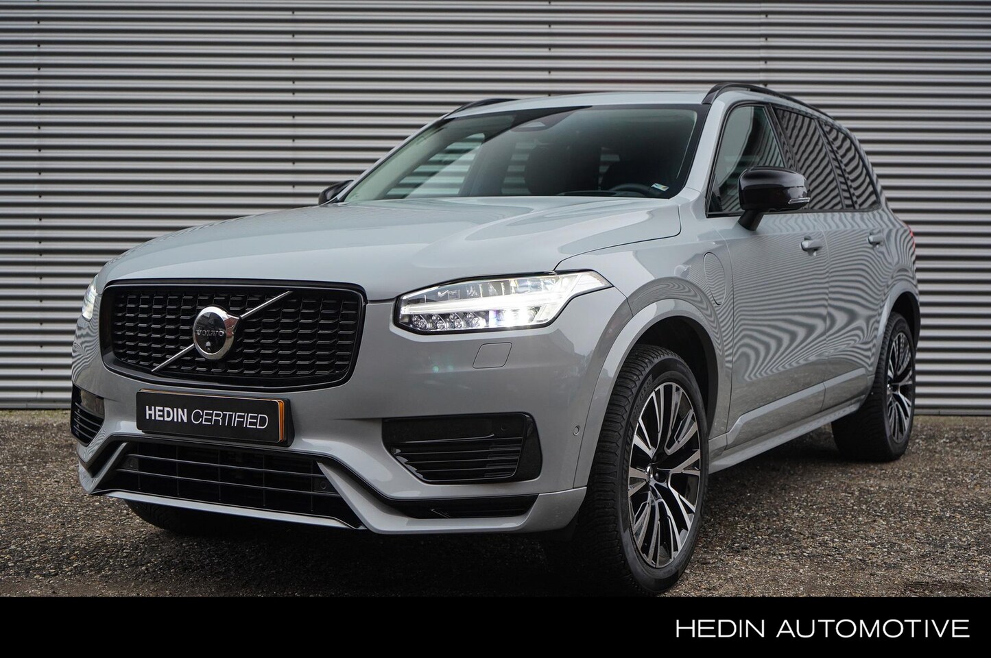 Volvo XC90 - 2.0 T8 Recharge AWD Ultimate Dark | Luchtvering | 360 Camera | Donker Glas | Trekhaak | - AutoWereld.nl