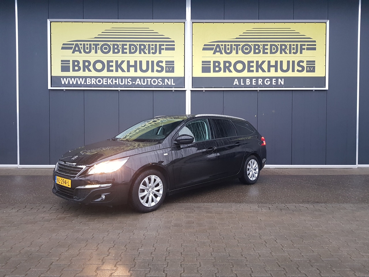 Peugeot 308 SW - 1.2 PureTech Style 1.2 PureTech Style - AutoWereld.nl