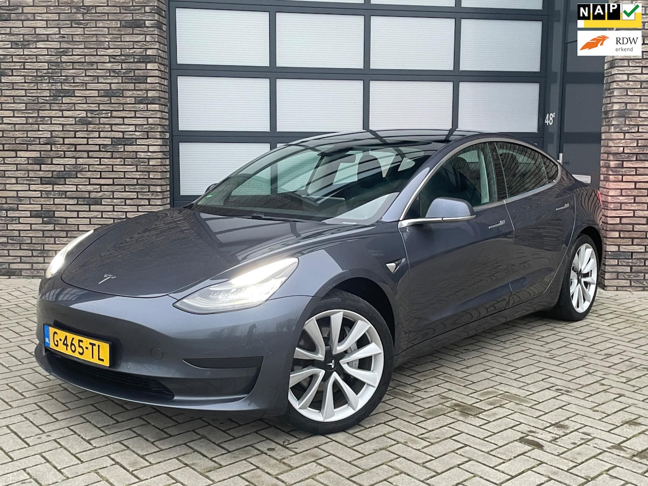 Tesla Model 3 - Standard RWD Plus 60 kWh AUTOPILOT 19'' Inch Incl. BTW - AutoWereld.nl