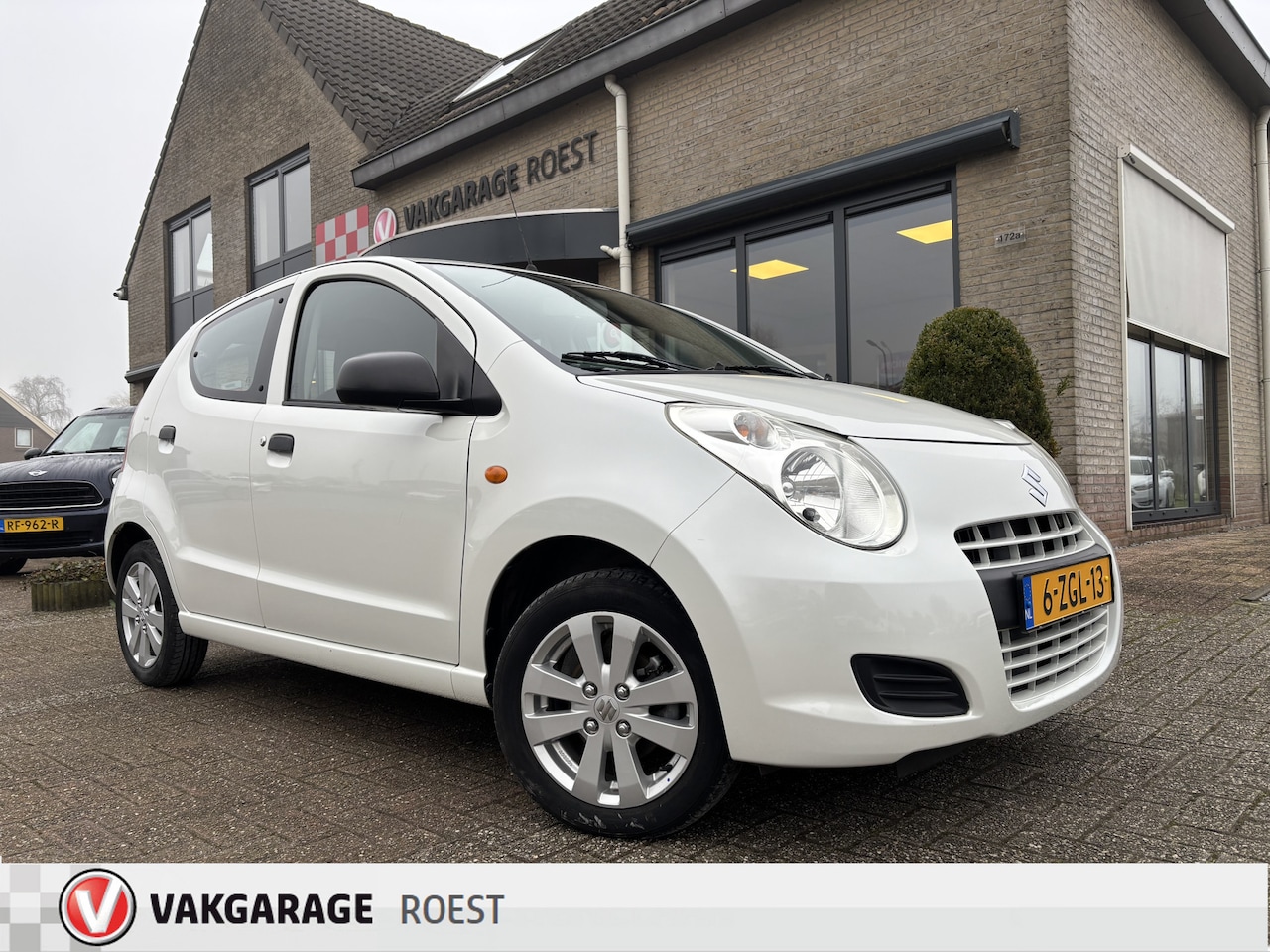 Suzuki Alto - 5DRS 1.0 Celebration Airco / LM-Velgen - AutoWereld.nl