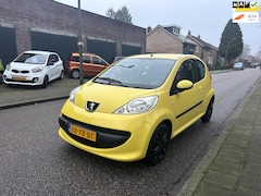 Peugeot 107 - 1.0-12V XS AIRCO, ELEKT PAKKET, CENTRALE DEURVERGRENDELING, NIEUWE APK