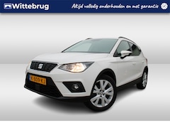 Seat Arona - 1.0 TSI Style Business Intense Navigatie / Camera / Parkeersensoren / 17"LM Velgen / Clima