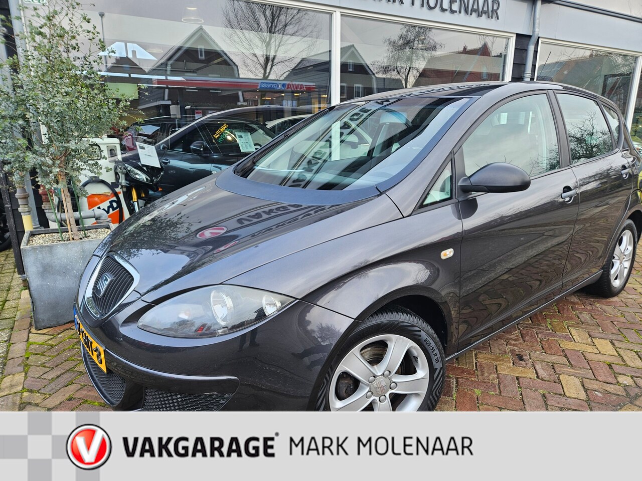 Seat Altea - 1.6 1.6,goedkope gezinsauto bv - AutoWereld.nl