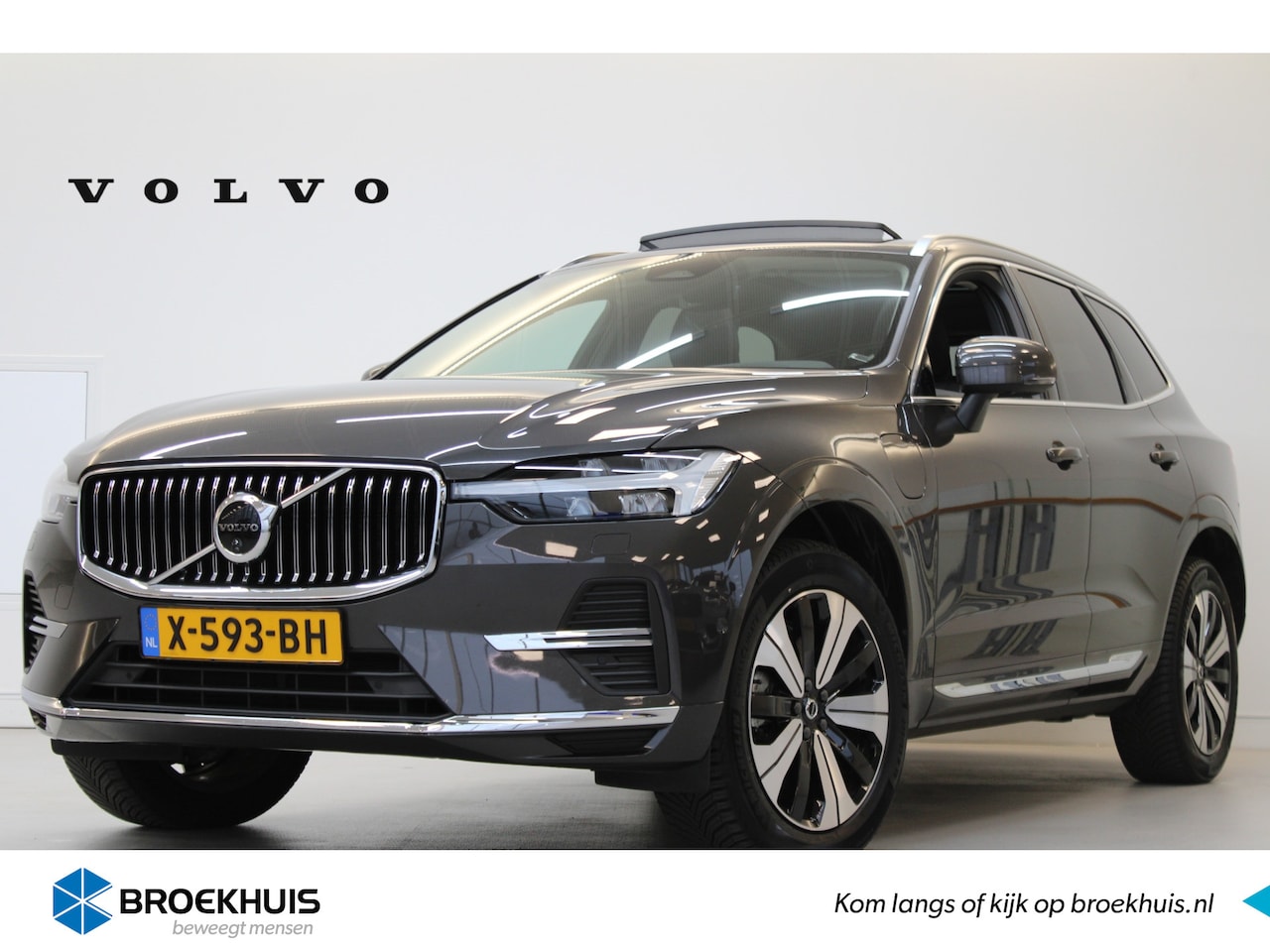 Volvo XC60 - T8 455PK AWD Plus Bright | Trekhaak | 360º view | Adapt LED | All Season | Panoramadak - AutoWereld.nl