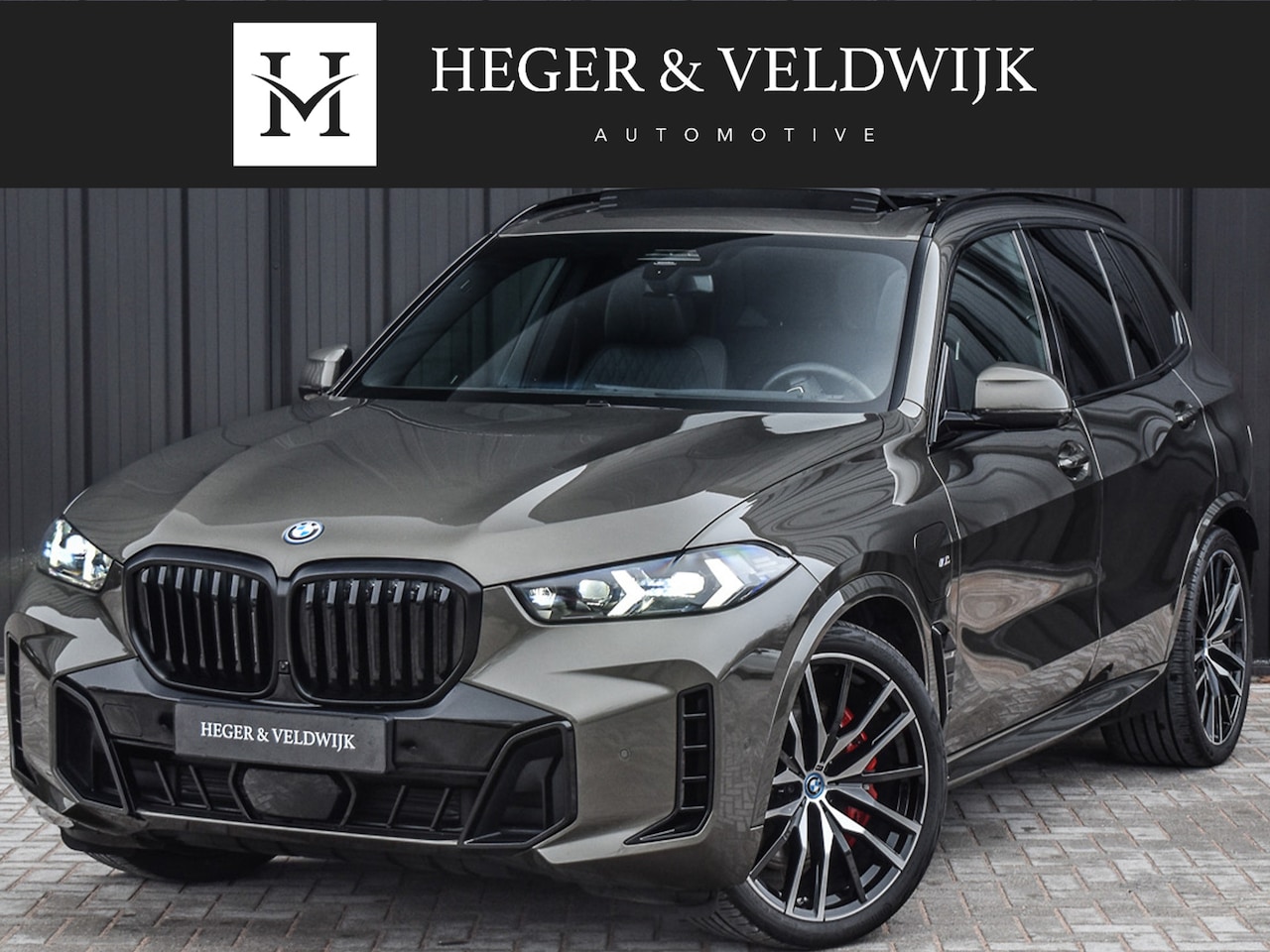 BMW X5 - xDrive50e M-SPORT PRO | PANORAMADAK | COMFORT STOELEN | 360 CAMERA | ELEKTR. TREKHAAK | HE - AutoWereld.nl