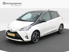 Toyota Yaris - 1.5 Hybrid Automaat Bi-Tone Plus | Navigatie | Panoramadak | Camera | 16 Inch | 29.611 Km