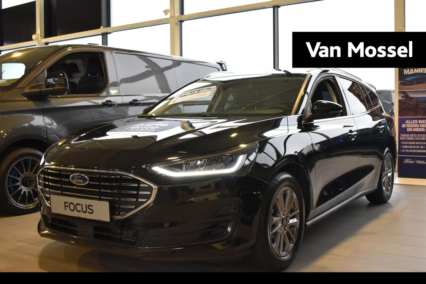 Ford Focus Wagon - 1.0 EcoBoost Hybrid Titanium | Direct Leverbaar | €2500,- Ford Voordeel - AutoWereld.nl