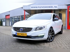 Volvo V60 - 2.0 D2 Nordic+ Aut. Xenon|Half Leder|Navi|LMV