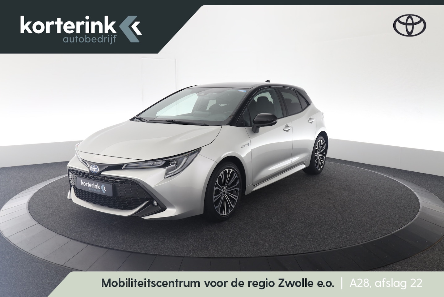 Toyota Corolla - 1.8 Hybrid Style | Stoelverwarming | Navi - AutoWereld.nl