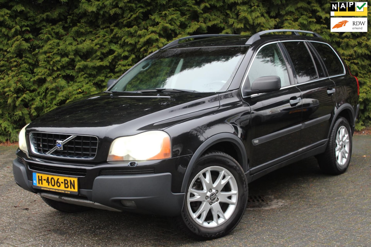 Volvo XC90 - 2.4 D5 Kinetic 163PK | NWE APK | Climate Control | 7-persoons | BTW-auto | PDC | Cruise Co - AutoWereld.nl