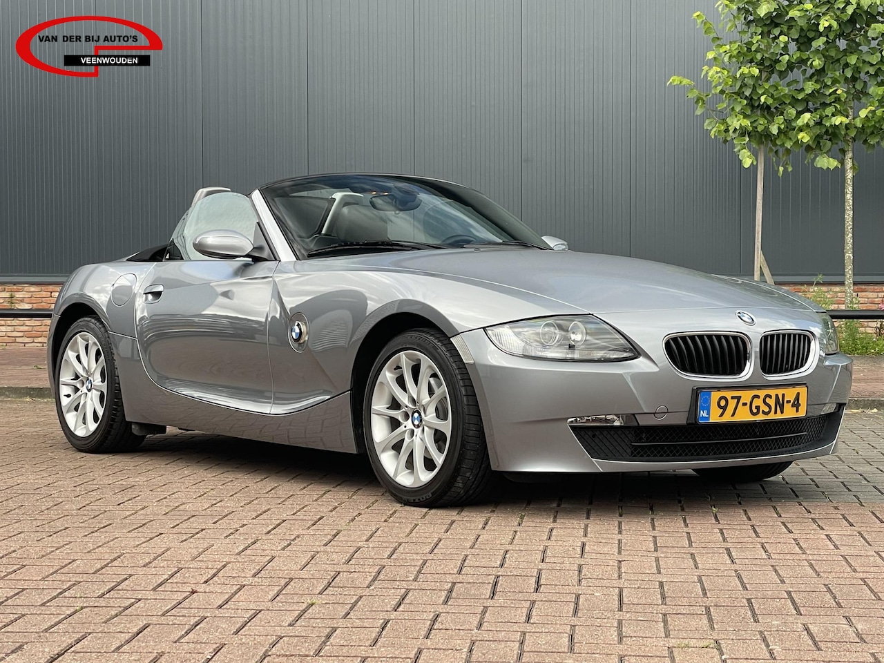 BMW Z4 Roadster - 2.5i Executive / 74dkm / prachtstaat - AutoWereld.nl