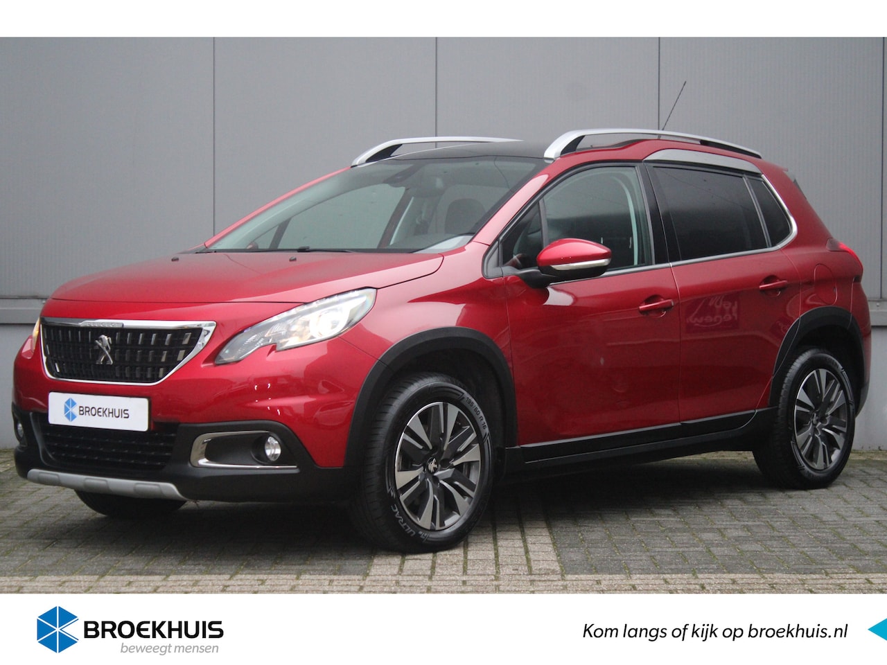 Peugeot 2008 - 1.2 Turbo 110-PK Allure NAVI | CAMERA | PANORAMADAK | TREKHAAK | CLIMATE CONTROL - AutoWereld.nl