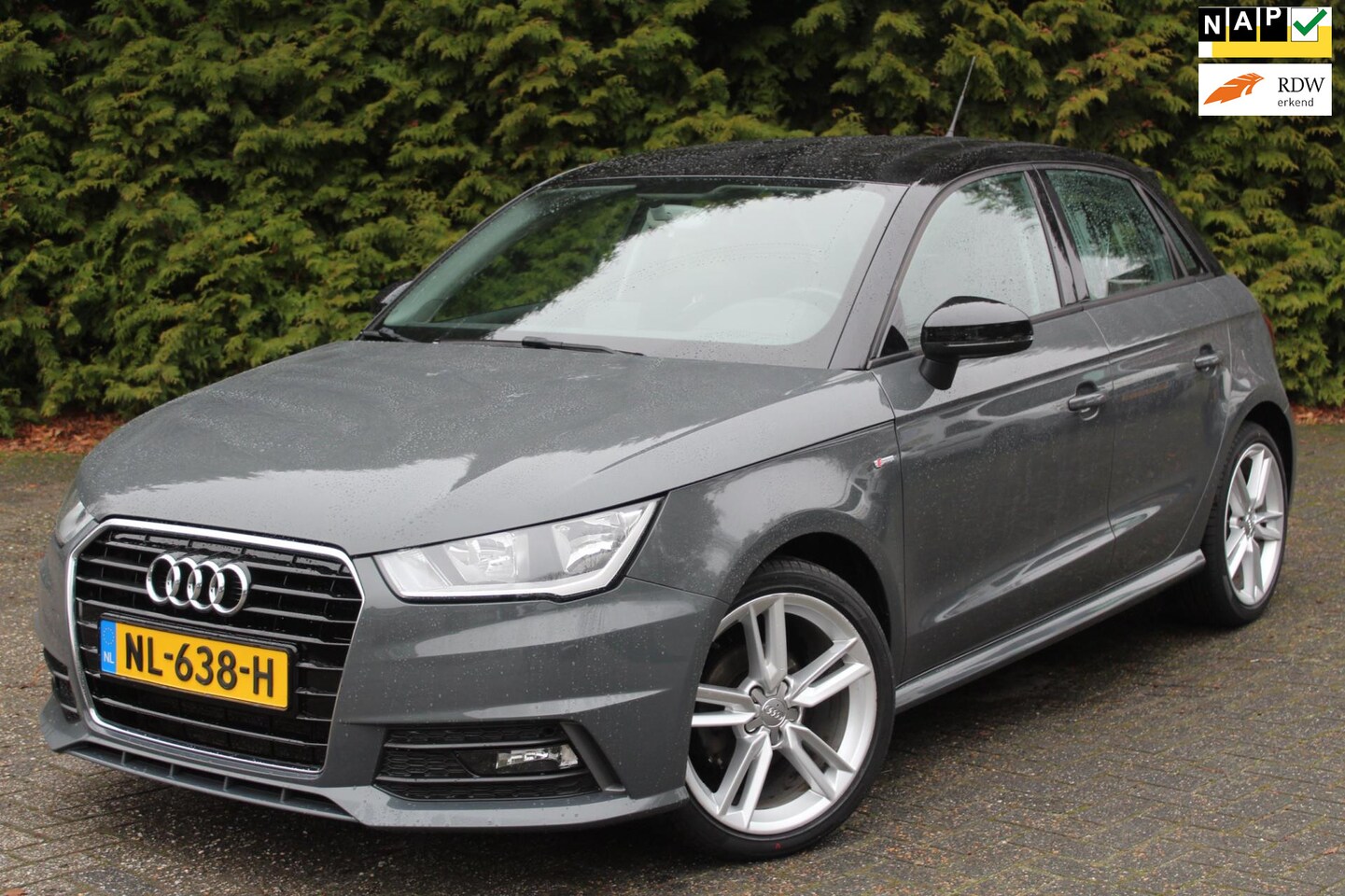 Audi A1 Sportback - 1.0 TFSI Adrenalin 95PK | Airco | Cruise Control | LMV | NAVIGATIE - AutoWereld.nl