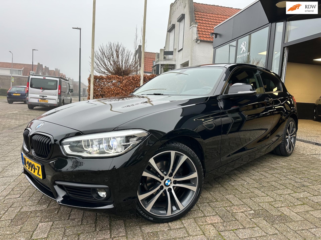 BMW 1-serie - 118i Centennial Executive|M-Sport|Dealer Onderhouden|18 inch - AutoWereld.nl