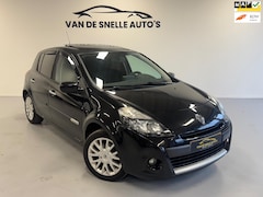 Renault Clio - 1.6 Dynamique AUTOMAAT/PANO/AIRCO