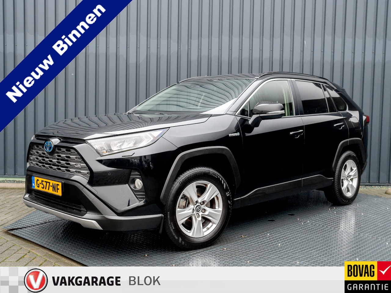 Toyota RAV4 - 2.5 Hybrid AWD Business Intro | Trekhaak afnb. | Bearlock | Stoelverw. | Parkeersensoren V - AutoWereld.nl