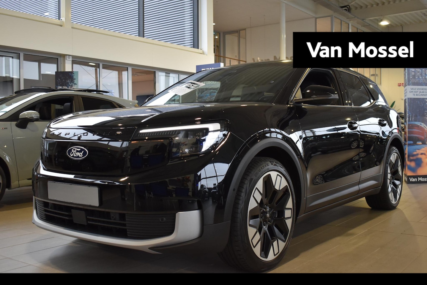 Ford Explorer - Premium Extended Range RWD 77 kWh | Direct Leverbaar | €1000 Ford Voordeel - AutoWereld.nl