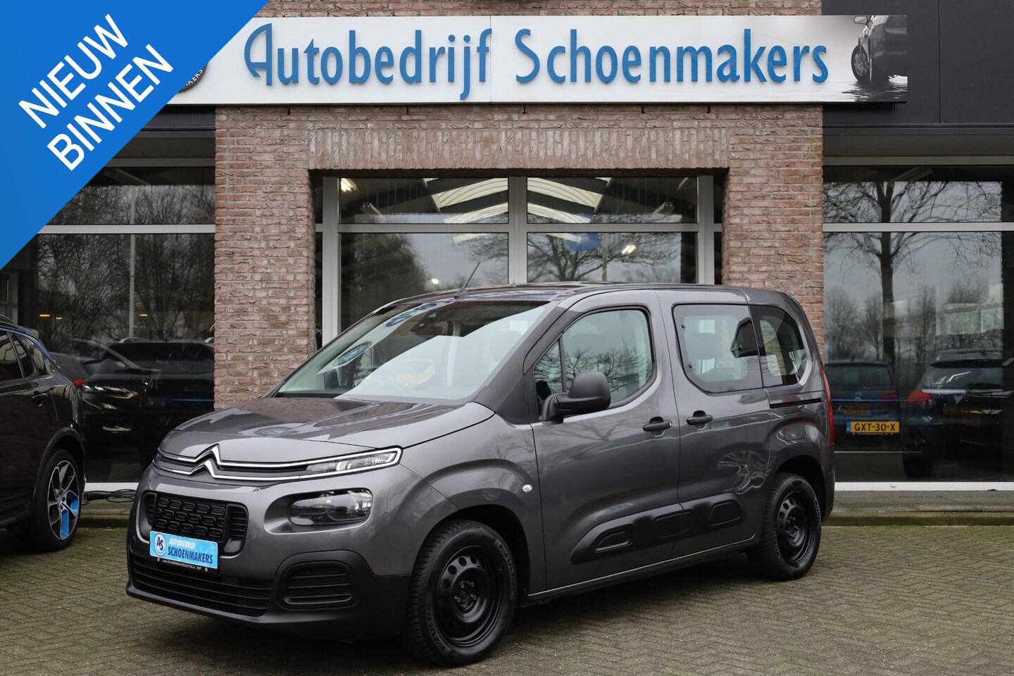 Citroën Berlingo - 1.2 PureTech 5-PERSOONS CRUISE VERKEERSBORD/RIJBAANDETECTIE - AutoWereld.nl