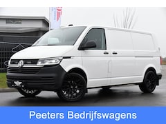 Volkswagen Transporter - 2.0 TDI L2H1 30 Black & White Edition Cruise, Carplay, 2 x Schuifdeur, Sensoren, Automaat,