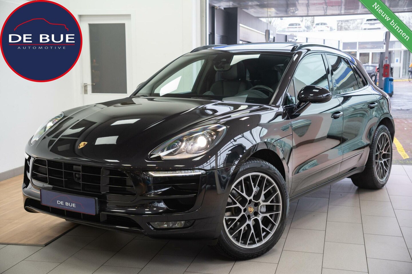 Porsche Macan - 3.0 D S PDK Org NL 2Jr Approved SportDesign Luchtvering Pano BOSE Full Dealer Service - AutoWereld.nl