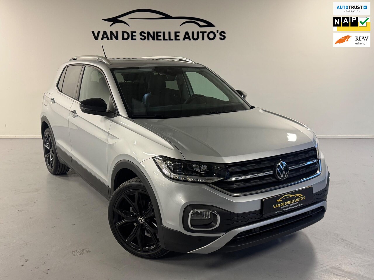 Volkswagen T-Cross - 1.0 TSI Black Design DSG/18”VELGEN/LED - AutoWereld.nl