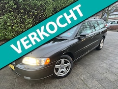 Volvo V70 - MET NAVI, CRUISE, AIRCO & JAAR APK