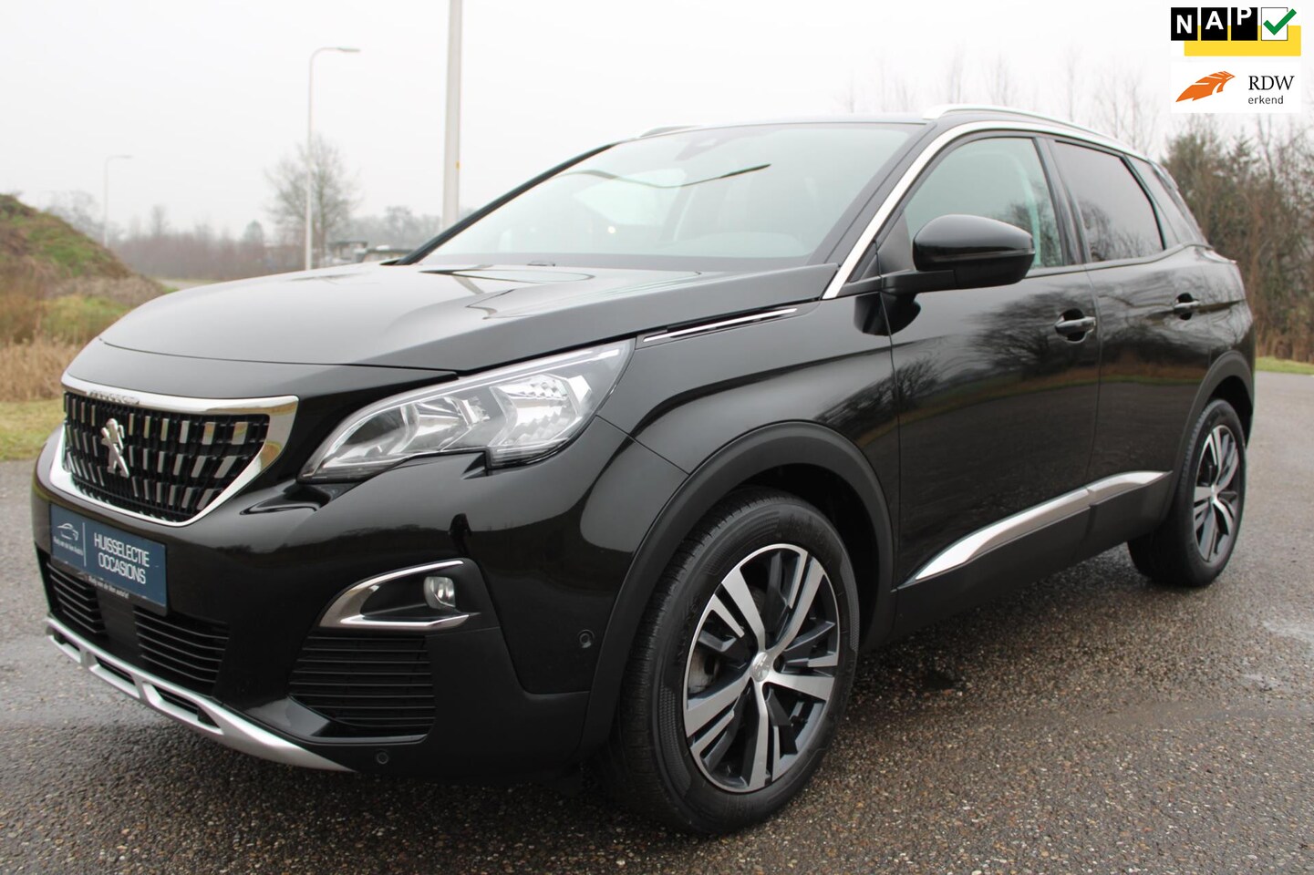 Peugeot 3008 - 1.2 PureTech Allure 1e eigenaar NIEUWE DISTRIBUTIERIEM - AutoWereld.nl