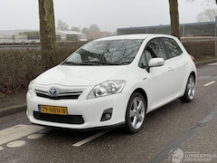 Toyota Auris - 1.8 Full Hybrid Dynamic