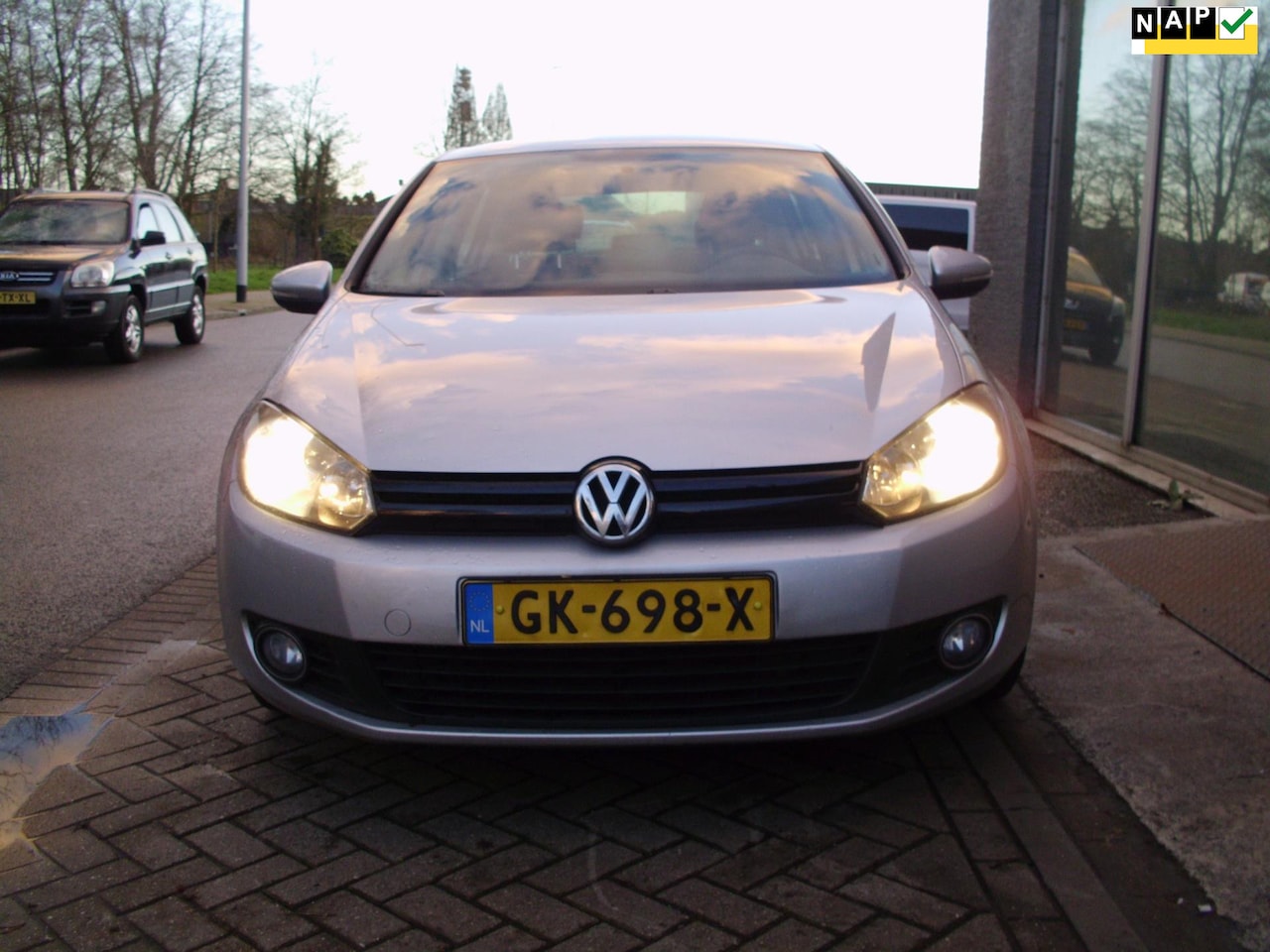 Volkswagen Golf - 1.6 TDI BlueMotion MET AIRCO NVAI 2012 - AutoWereld.nl