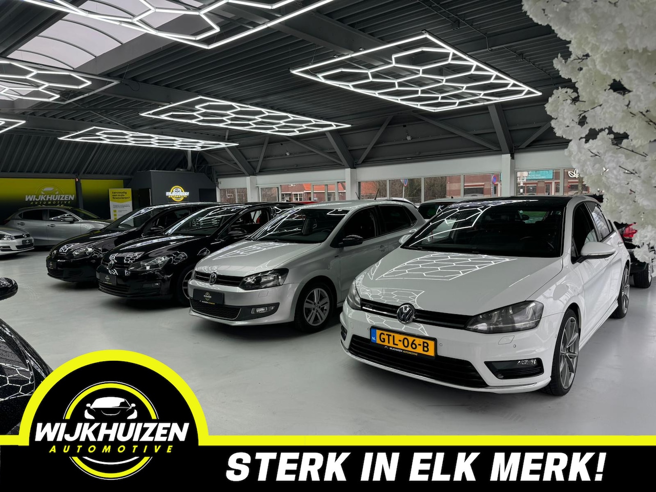 Volkswagen Polo - Golf Specialist altijd meer dan 10 stuks op voorraad ! - AutoWereld.nl