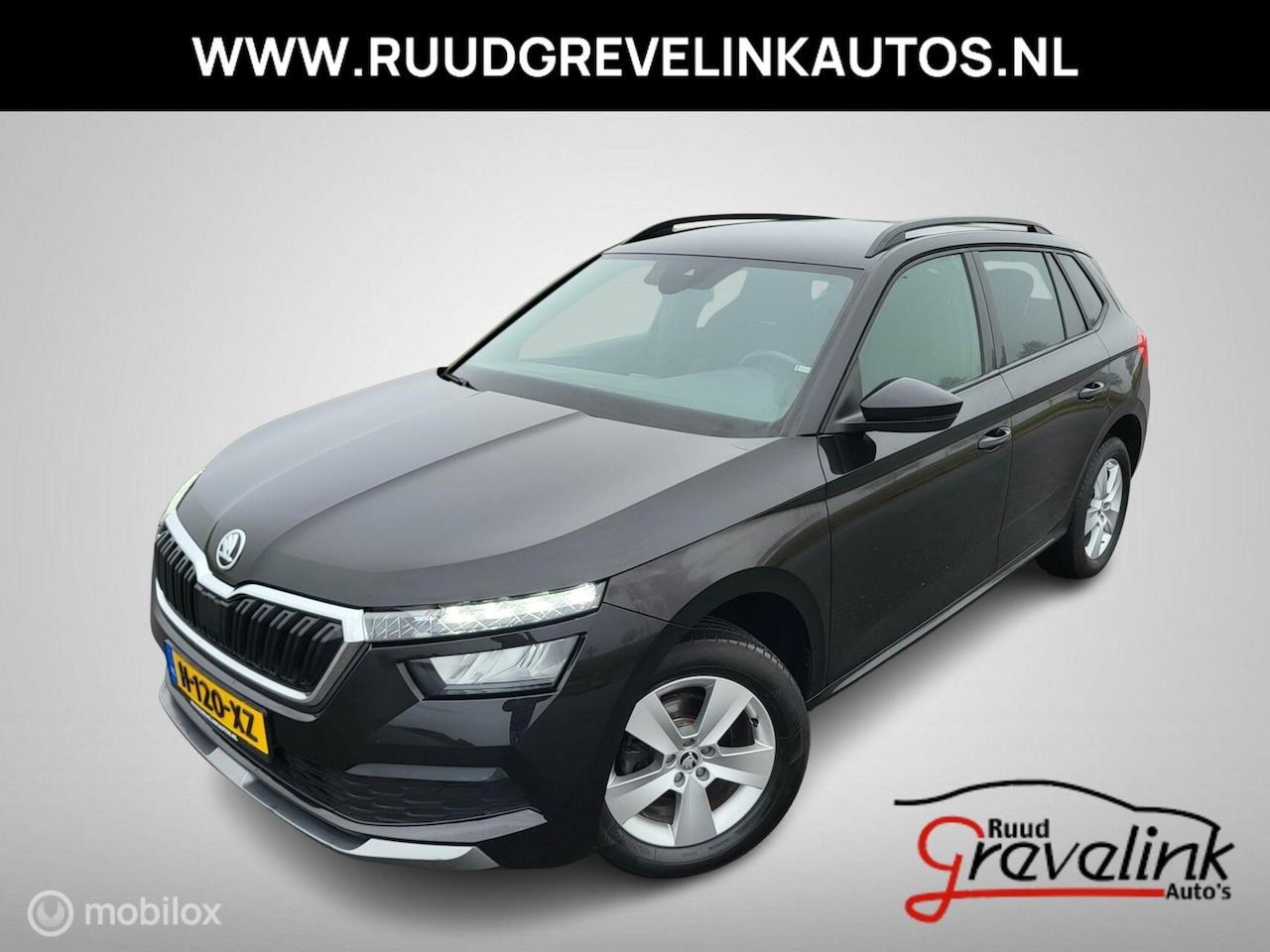 Skoda Kamiq - TSI 116 PK H6 Sport NaviApp DonkerGlas Pdc Lichtmetalen Velgen - AutoWereld.nl