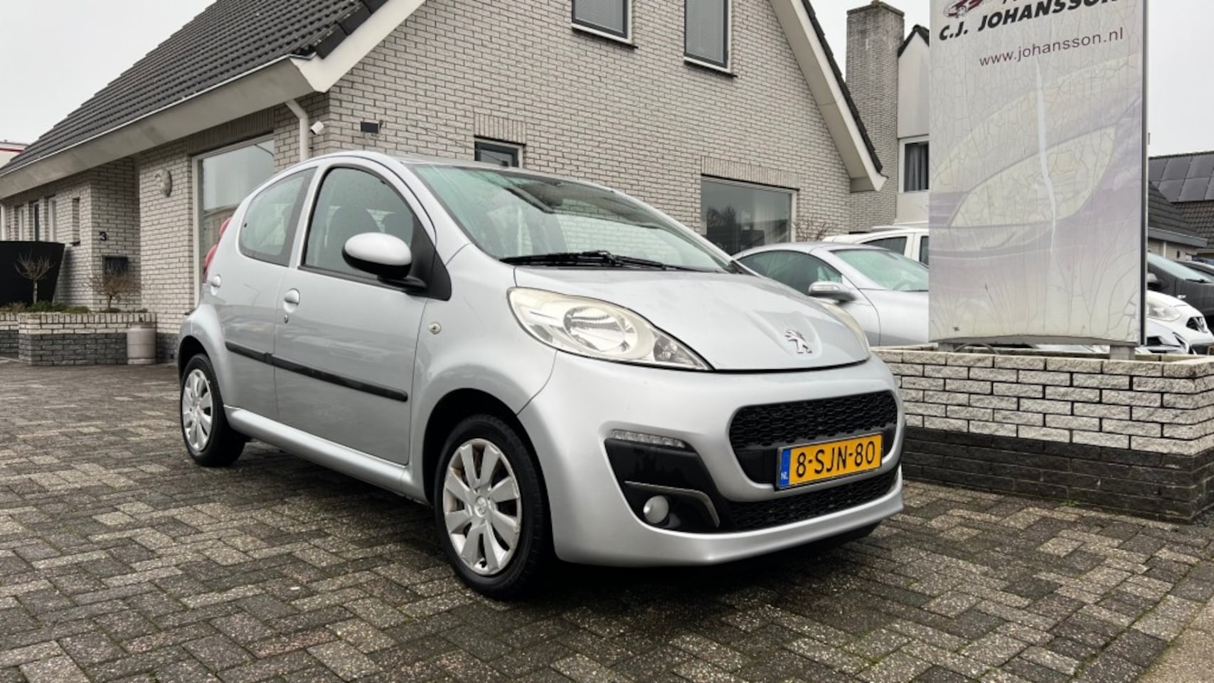 Peugeot 107 - 1.0 Première 1.0 premiere - AutoWereld.nl